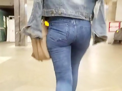 Hot russian wriggle ass in metro 2