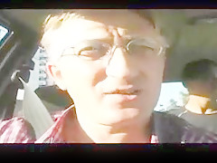 Husband observes wife with sum migrants