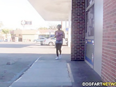 Imani Rose Tries Her First White Dick At A Gloryhole