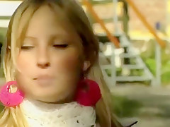 Hottest amateur Smoking, Outdoor adult clip