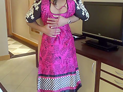 Horny desi girl playing