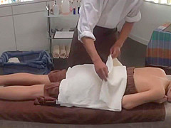 Japanese Oil Massage Salon