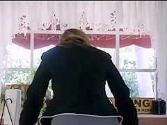 Dont rub that on mom