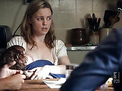 Melissa George,Katherine Halliday in The Slap[TV] (2011)