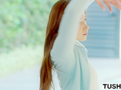 TUSHY Flexible Dancer Gapes For Her Trainer