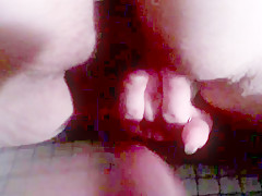 Mulch and cumshot in pussy and hand