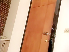 Art Lover, Scene 3
