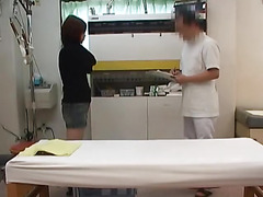 Caught On Tape! 2 Spill Behind-the-scenes Moments With Head Doctor Manipulative Pervert