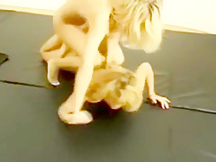OLD CATFIGHT FEET FETISH