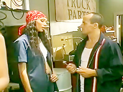 Amazing Cunnilingus, Cumshot xxx scene