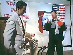 Incredible Blonde, Lesbian porn scene