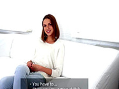 Tricky Agent - Dila - Ex-gymnast doing the splits on cock