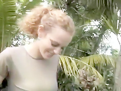 Petite college girl Jessi gets her boyfriend to fuck her on campus