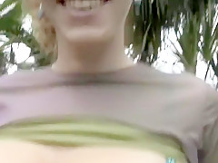 Petite college girl Jessi gets her boyfriend to fuck her on campus