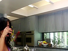 Teen feet sucked in fetish threesome