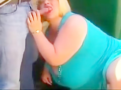 Fette schlampe mit extremen eutern gibt bloxjob
