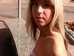 Tricky Agent - Gina Gerson - Fake blond girl is hot and ready to fuck!