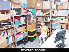 Catarina Petrov in Case No. 3312488 - Shoplyfter