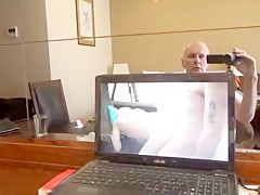 Ulf larsen exhibiting and wanking in istanbul