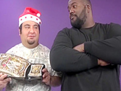 Lucky guy has a blonde and a brunette pornstars blowing his big dick