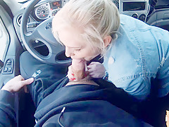 Rossella Visconti gives a sloppy blowjob to a stranger