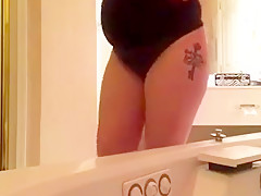 Krystinna gribbes flaunting tattooed pregnant pawg body