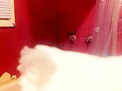 BBW GF Solo Plays In The Shower