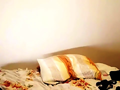 Hot blonde works ohmibod and dildo