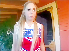 Sexy Blonde Cheerleader Gets Her Ass