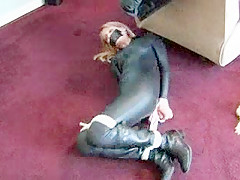 Lily and amber the hunt for natasha pavlova