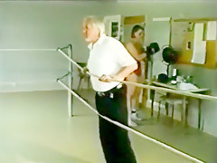 MW Nicole 2 on 1 boxing KO