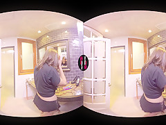 Henessy & Juan Lucho in London Calling - VirtualRealPorn