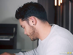 Lola Marie & Jordi El NiГ±o Polla in Helicopter MILF - BrazzersNetwork