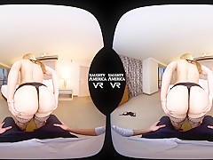 PSE - Sarah Vandella featuring Sarah Vandella - NaughtyAmericaVR