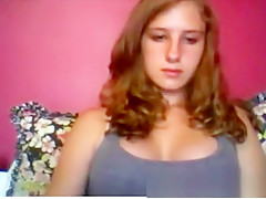 Kitten_dust Enjoying debut as a camgirl