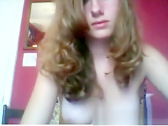 Kitten_dust Enjoying debut as a camgirl