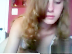 Kitten_dust Enjoying debut as a camgirl