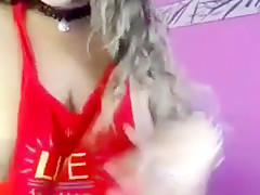 Sexy Colombiana with big boobies