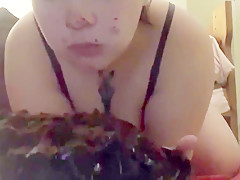 Chubby cutie loves cake