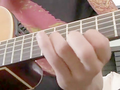 Gabby Quinteros GUITAR