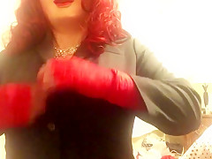 Deanna CD Doll shows sexy cleavage and pussy