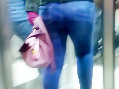 Hot big ass in the early morning