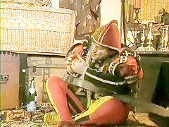 ONEMAN - This guy wakes up in a very strange land (LUltimo Treno)