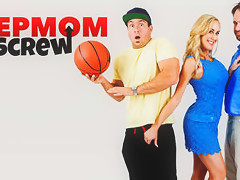 Stepmom Screw VR Porn starring Brandi Love - NaughtyAmericaVR