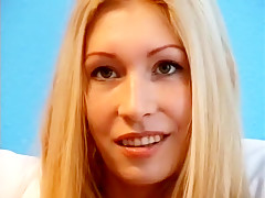 HUNGARIAN STUDENTS KATALIN JAMBOR  ANDREEA ZAMBO ON CASTING