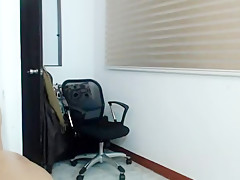 sexy longhaired cam model