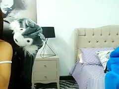 Preggo camgirl fakes getting fucked