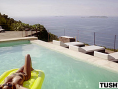 TUSHY Hot College Student Has First Anal For Cash