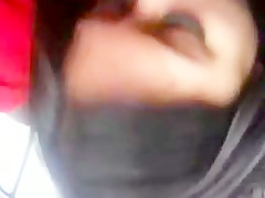 Pinay Sucking Dick In The Car pt.3