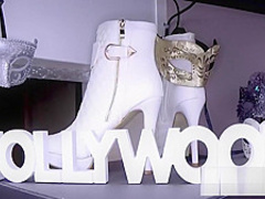 SUPERMODEL FUCKED BY AGENT AT CASTING AUDITION